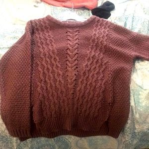 Maroon sweater